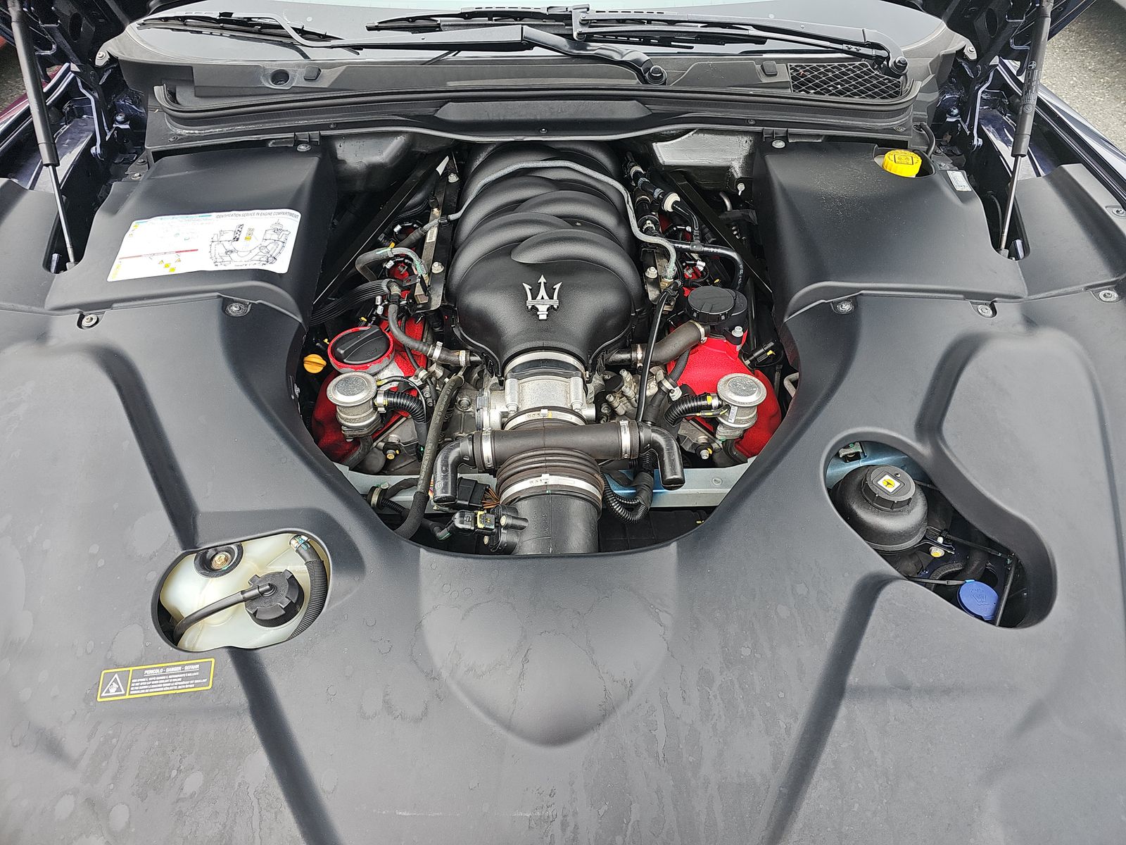 2015 Maserati GranTurismo Base FWD