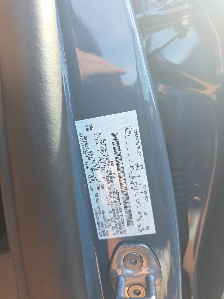 2023 Ford Escape Platinum AWD