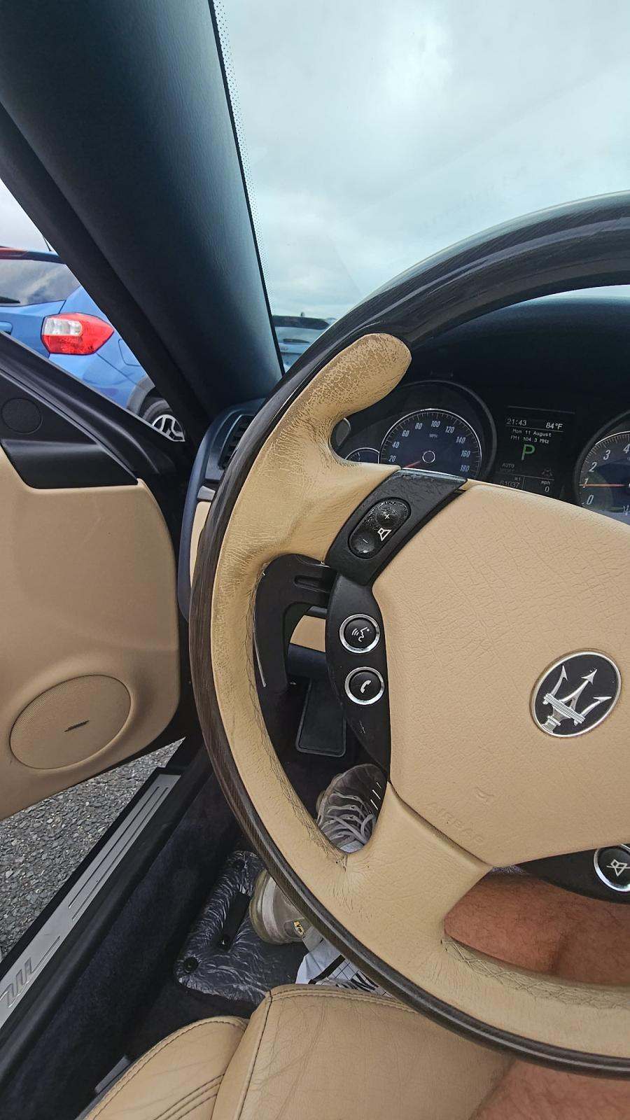 2015 Maserati GranTurismo Base FWD