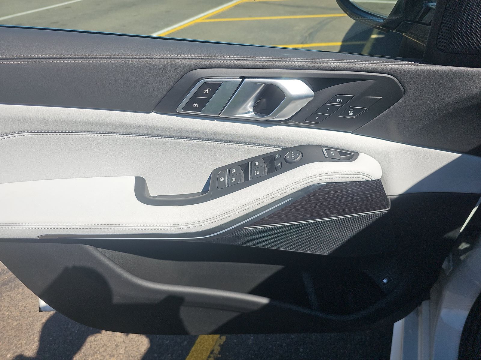 2025 BMW X5 xDrive50e AWD