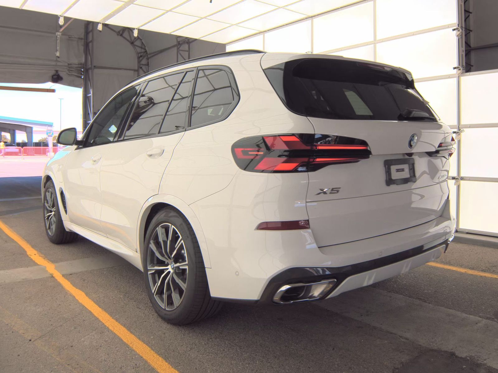 2025 BMW X5 xDrive50e AWD