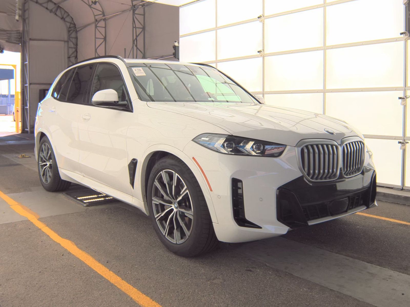 2025 BMW X5 xDrive50e AWD