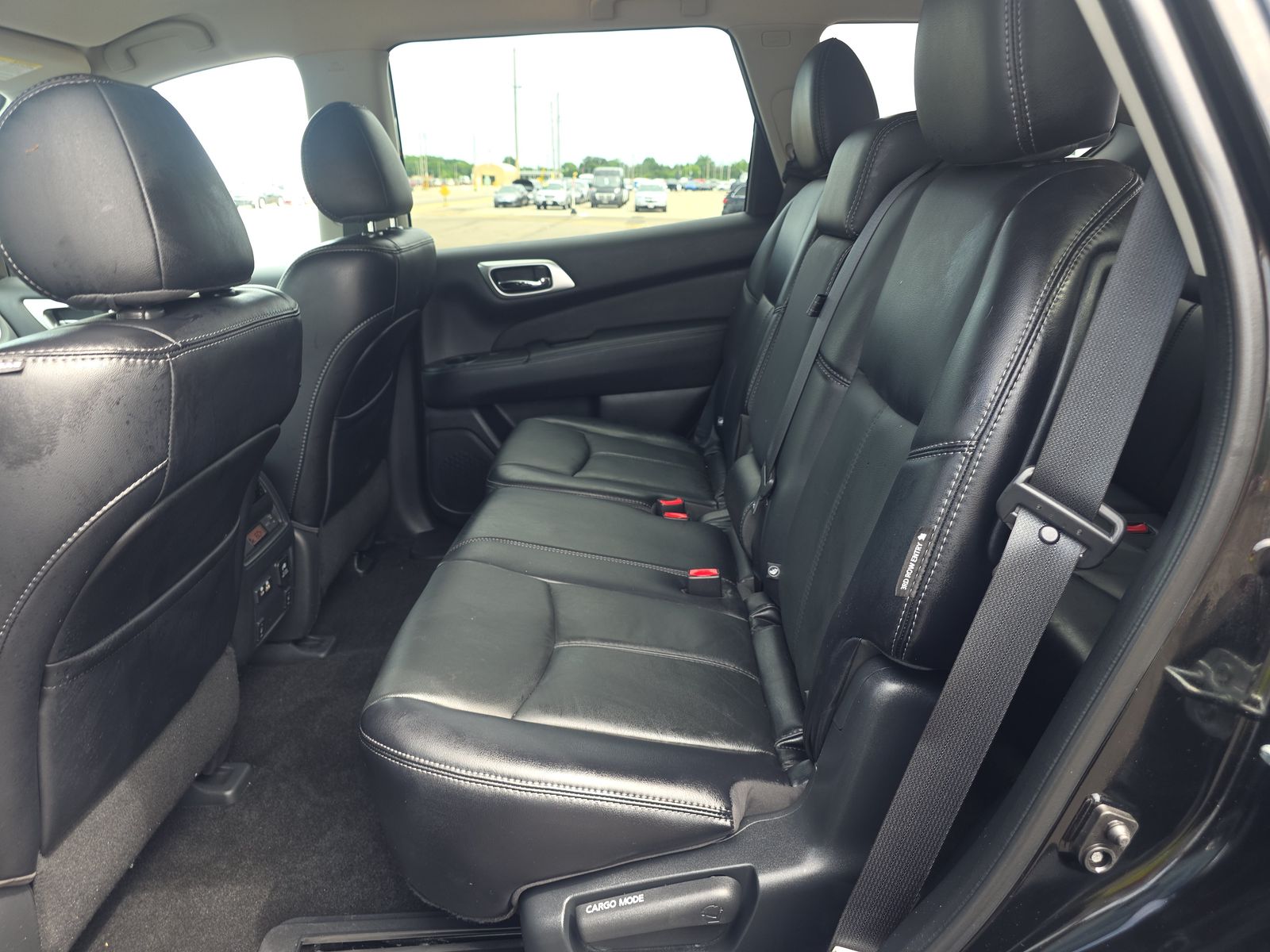 2020 Nissan Pathfinder SL AWD