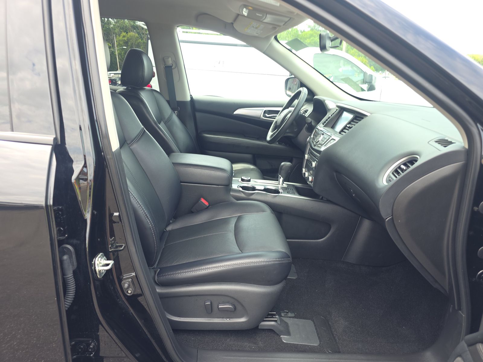 2020 Nissan Pathfinder SL AWD