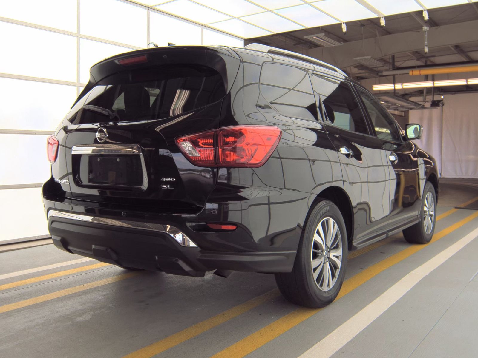 2020 Nissan Pathfinder SL AWD
