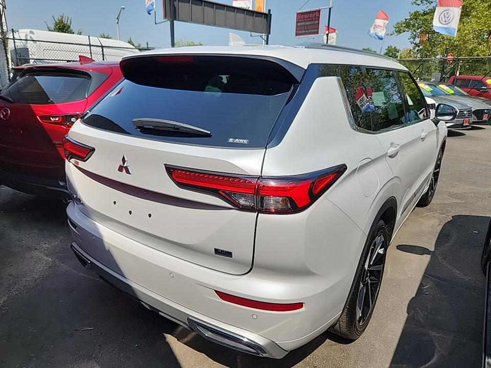 2022 Mitsubishi Outlander SEL AWD