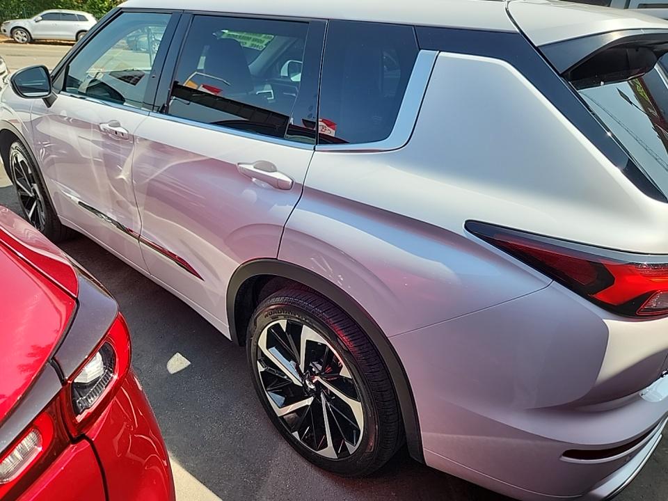 2022 Mitsubishi Outlander SEL AWD