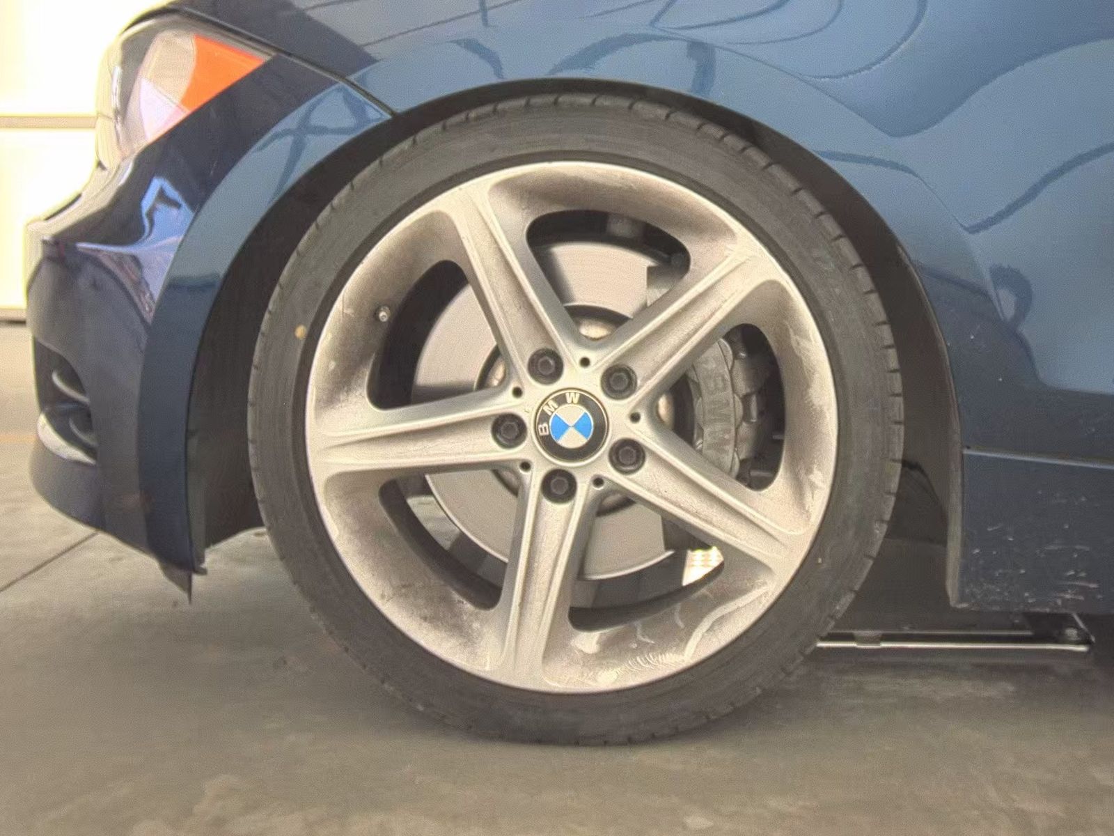 2011 BMW 1 Series 135i RWD