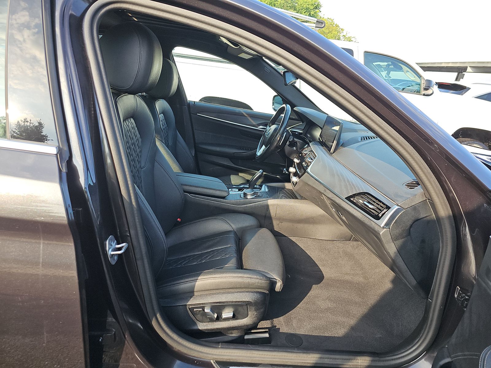 2023 BMW 5 Series 530i xDrive AWD