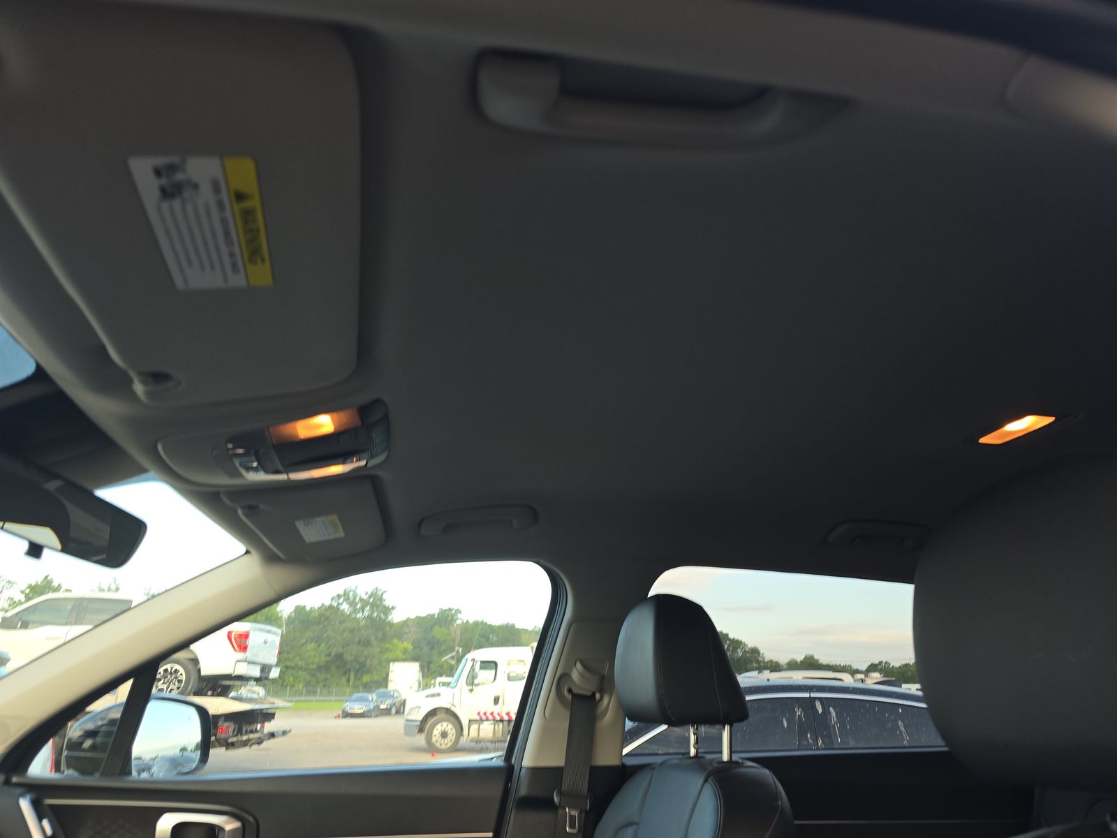 2022 Kia Sorento S FWD