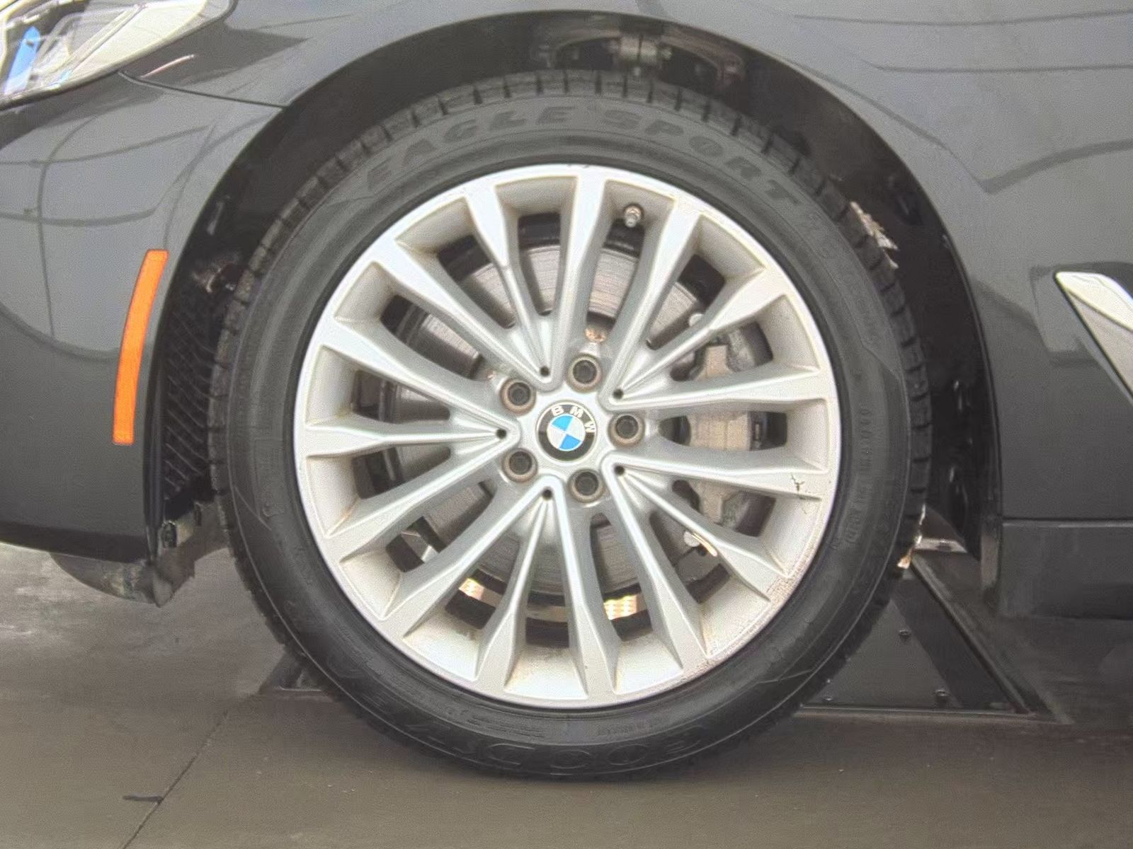 2023 BMW 5 Series 530i xDrive AWD