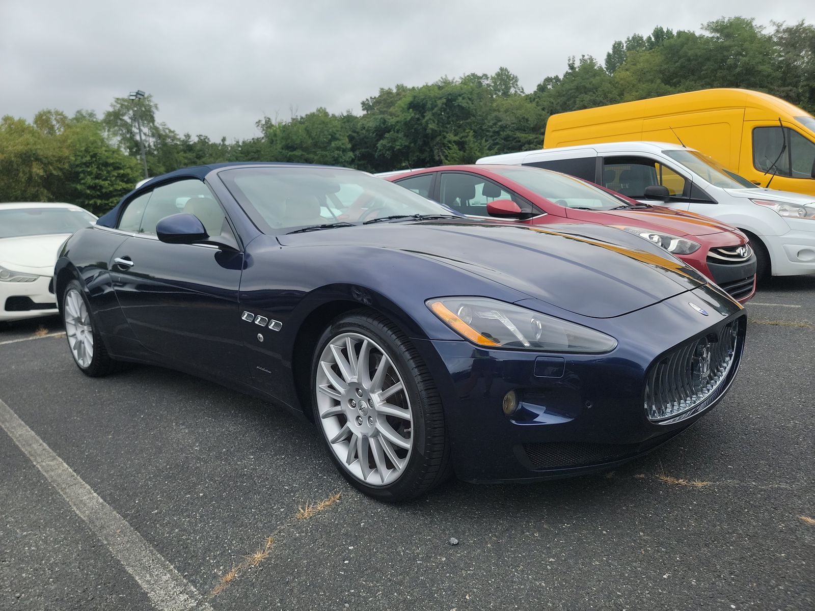 2015 Maserati GranTurismo Base FWD