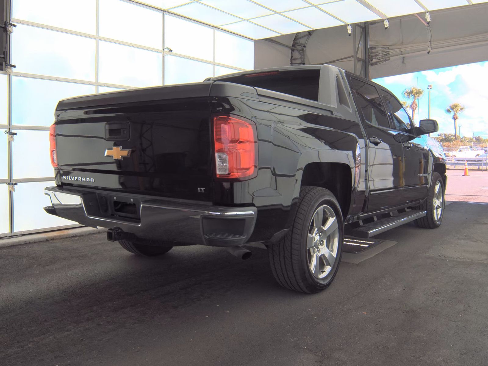 2017 Chevrolet Silverado 1500 LT RWD