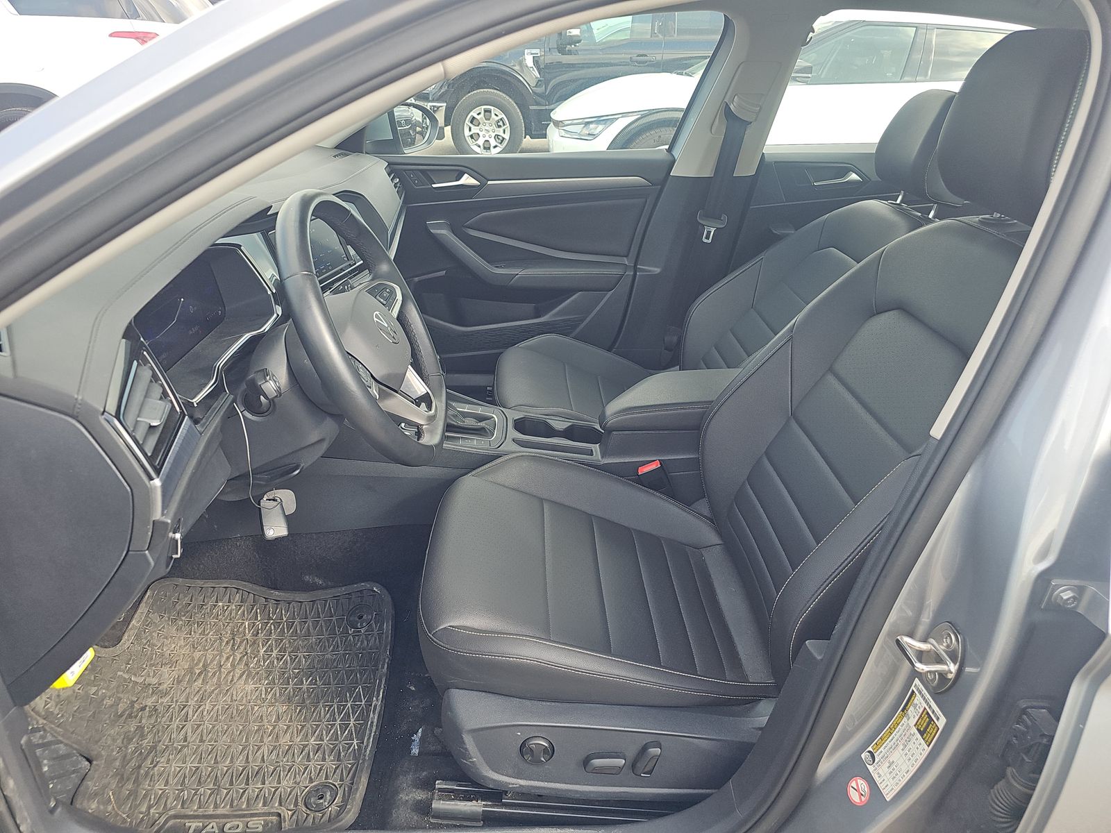 2024 Volkswagen Jetta 1.5T SE FWD