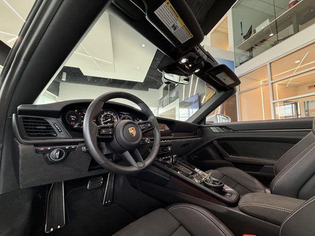 2024 Porsche 911 4 GTS Targa AWD