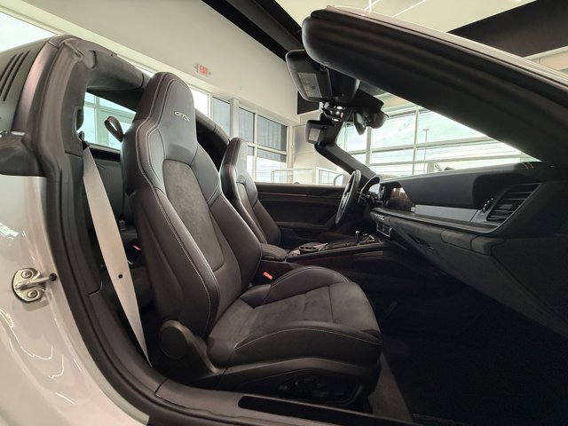 2024 Porsche 911 4 GTS Targa AWD