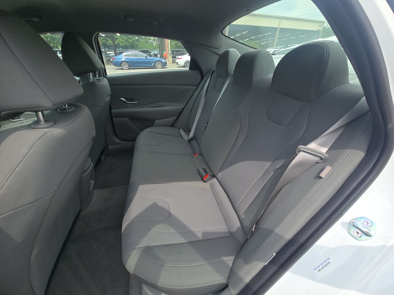 2025 Hyundai Elantra SE FWD