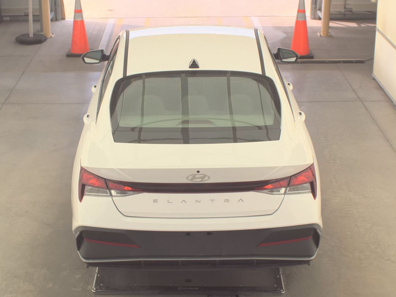 2025 Hyundai Elantra SE FWD