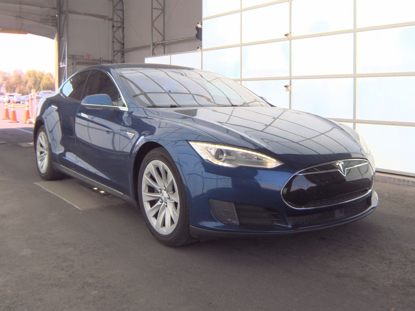 2016 Tesla Model S 70 FWD