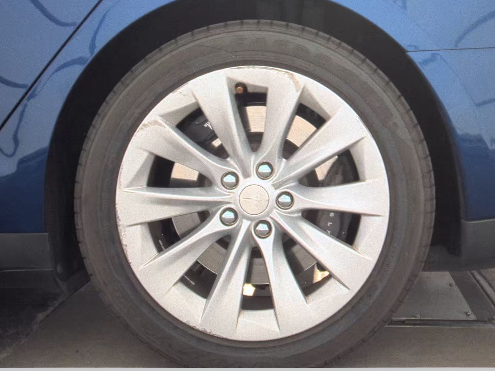 2016 Tesla Model S 70 FWD