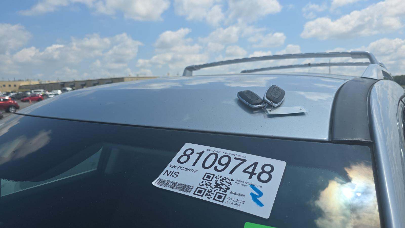 2023 Nissan Pathfinder SL AWD