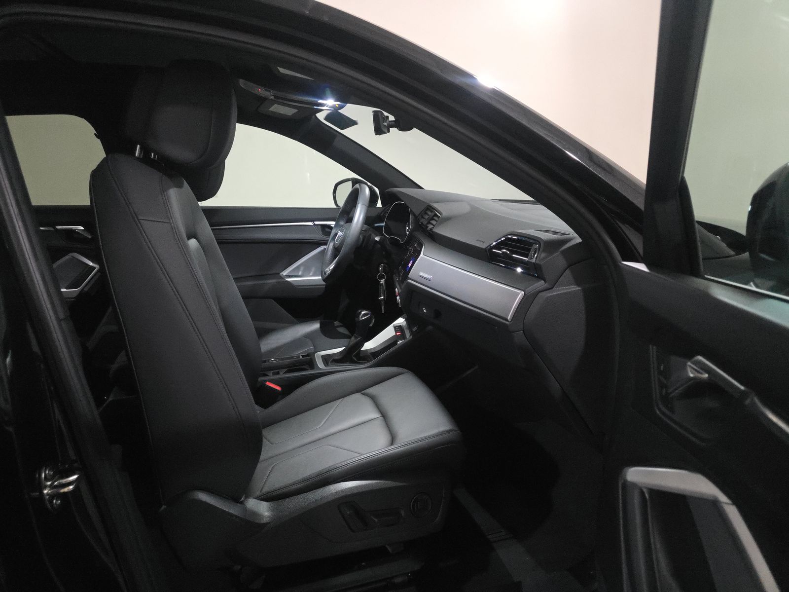 2022 Audi Q3 2.0T S line Premium AWD