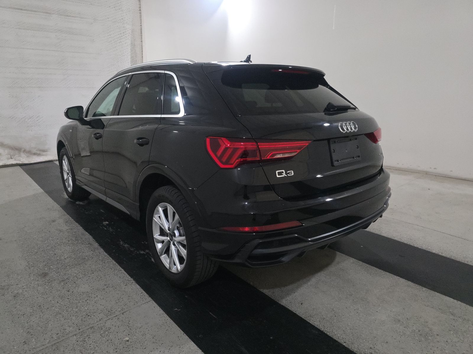 2022 Audi Q3 2.0T S line Premium AWD