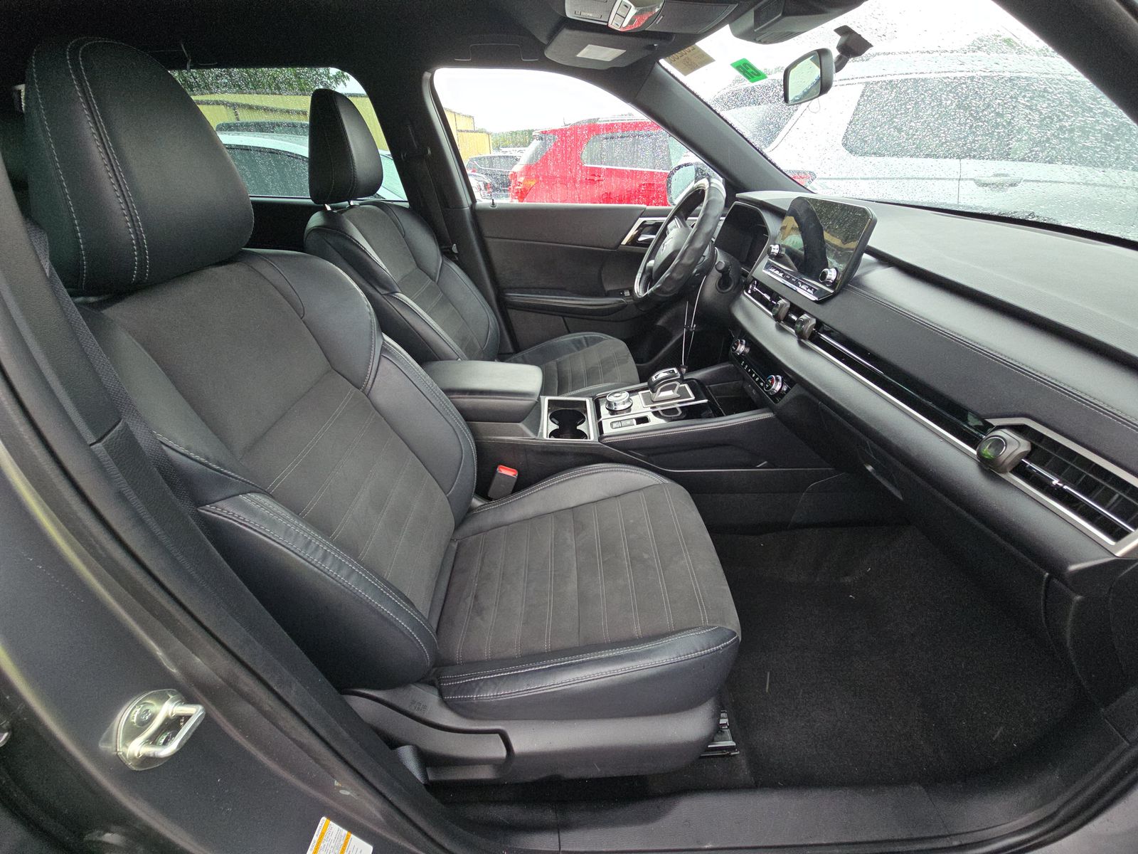 2023 Mitsubishi Outlander SE Black Edition FWD