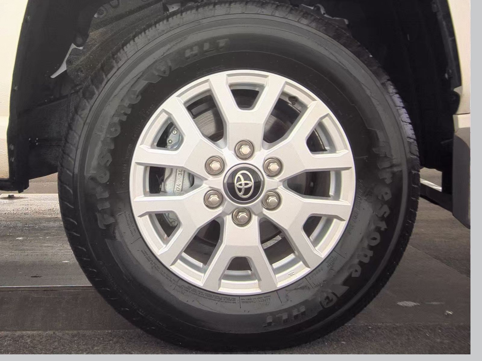 2024 Toyota Tacoma SR RWD