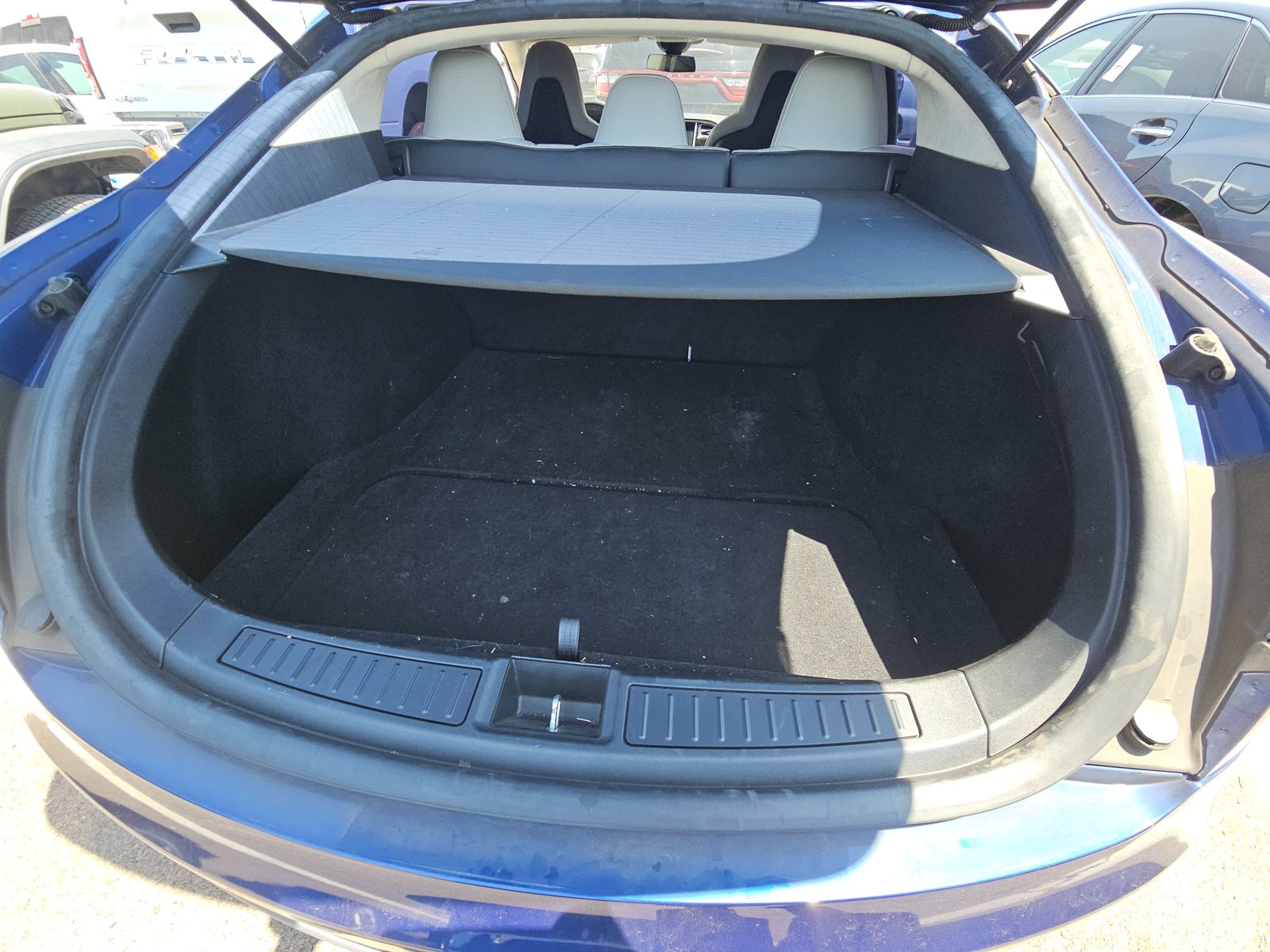 2016 Tesla Model S 70 FWD