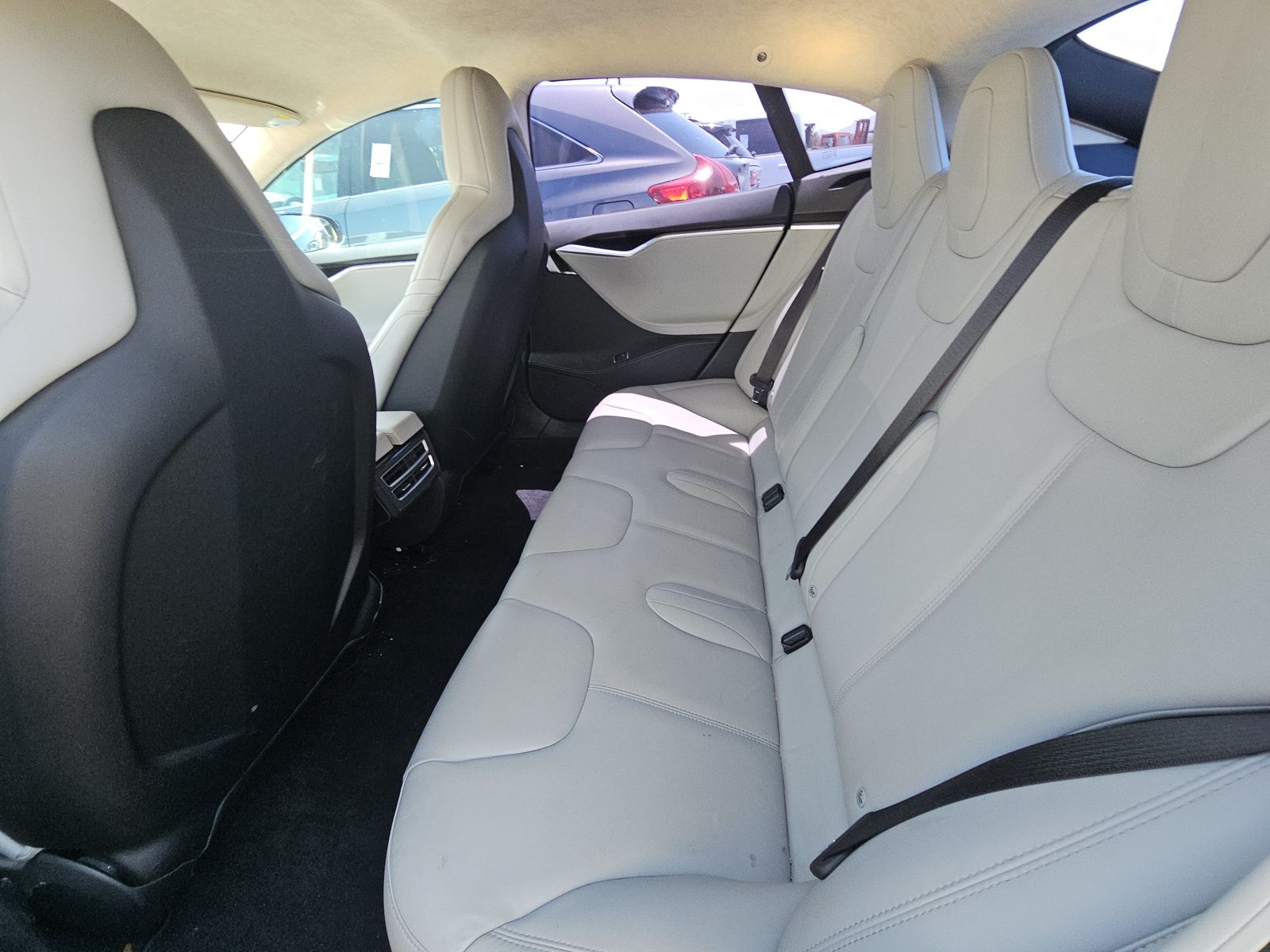 2016 Tesla Model S 70 FWD