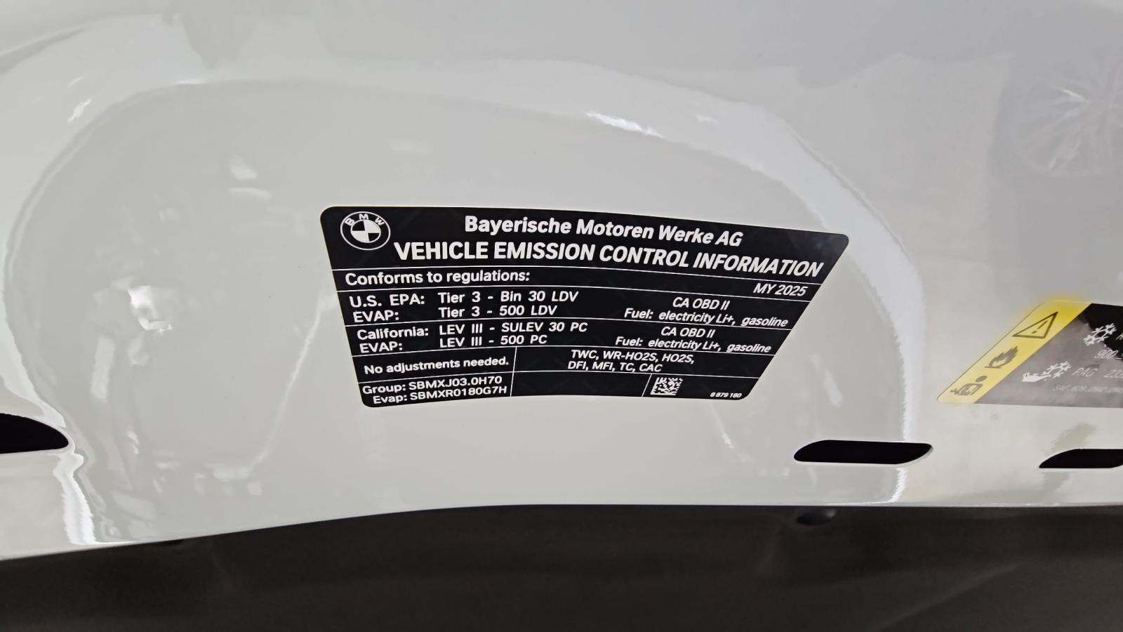 2025 BMW 7 Series 750e xDrive AWD