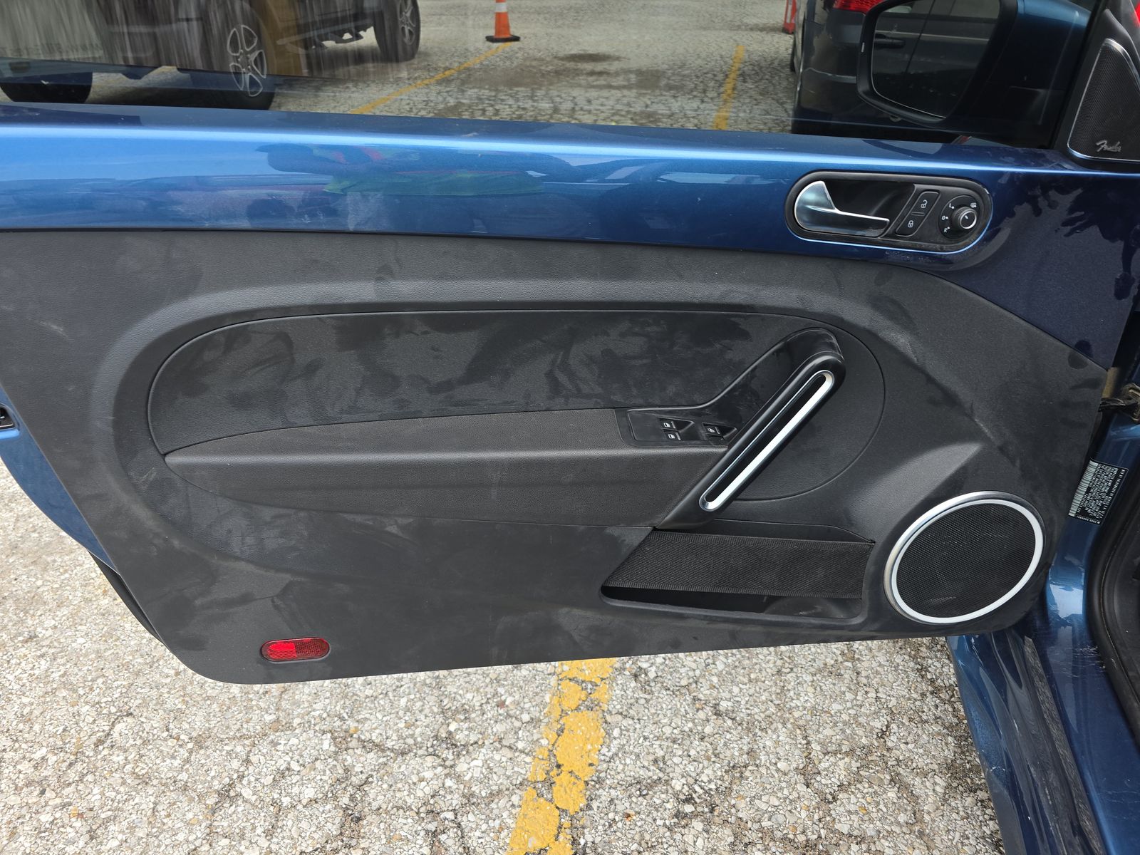 2019 Volkswagen Beetle 2.0T S FWD