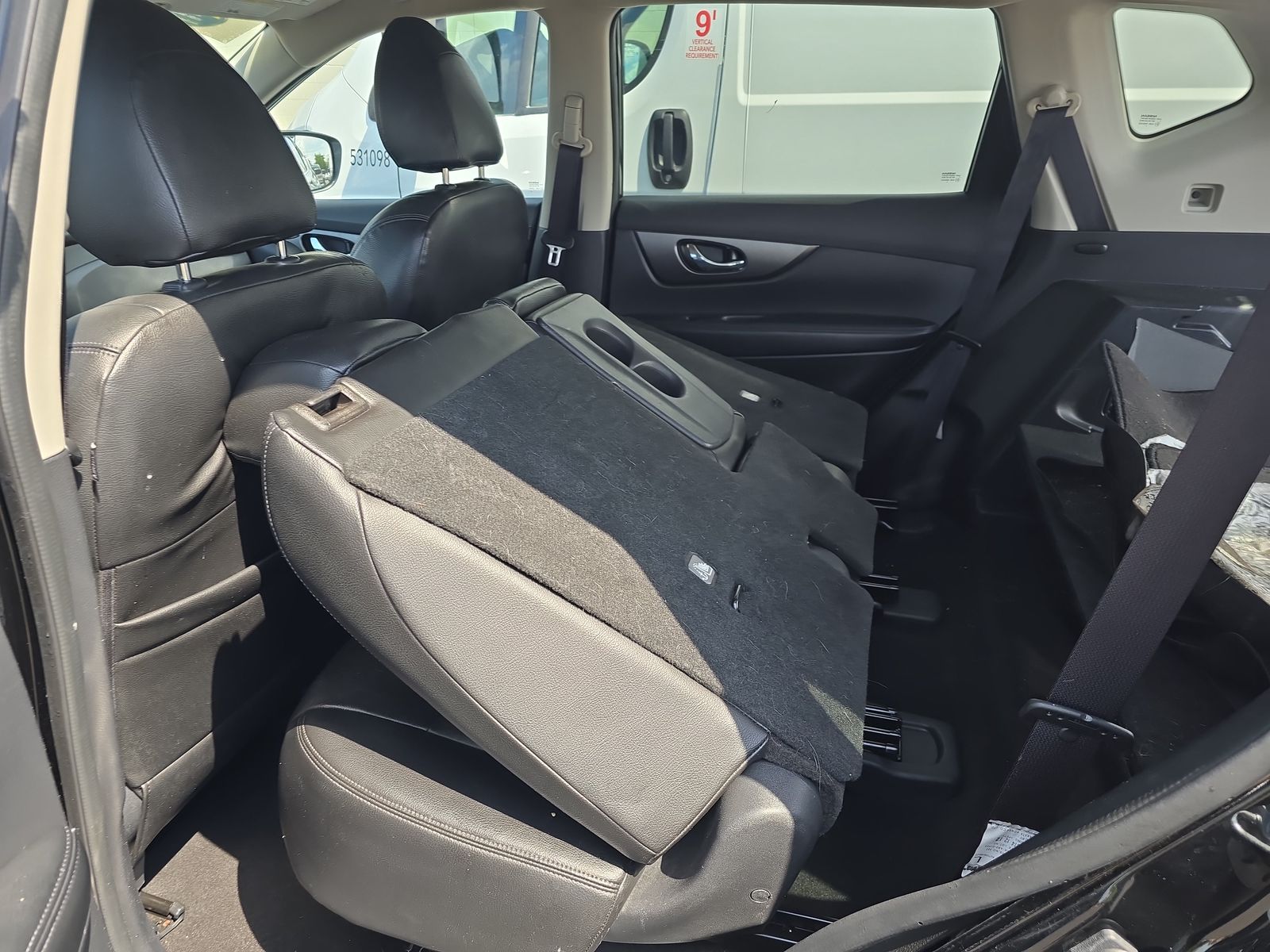 2015 Nissan Rogue SV FWD