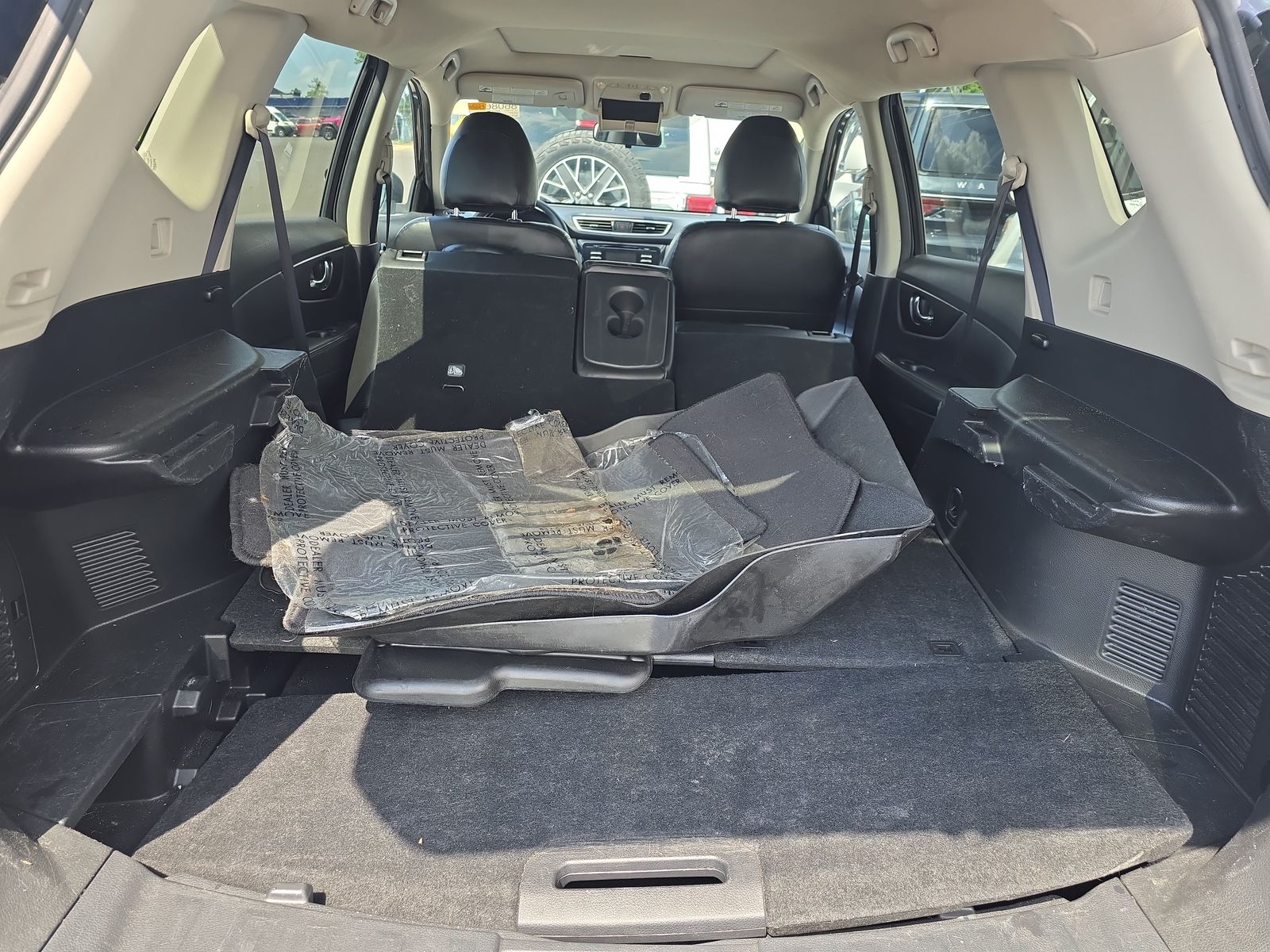 2015 Nissan Rogue SV FWD