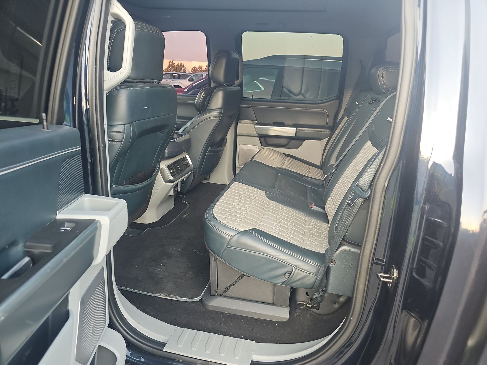 2022 Ford F-150 Hybrid Limited AWD