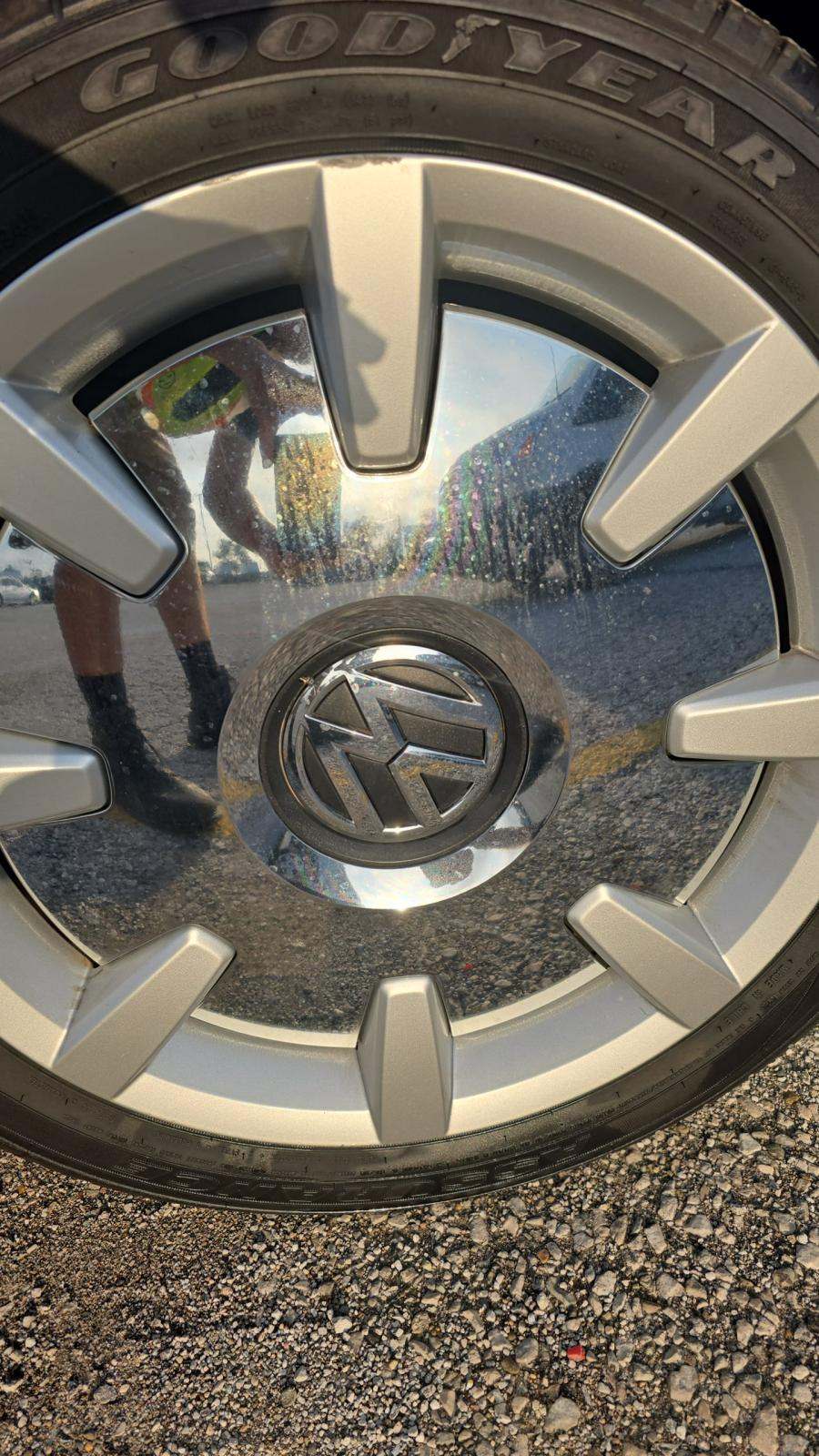 2019 Volkswagen Beetle 2.0T S FWD