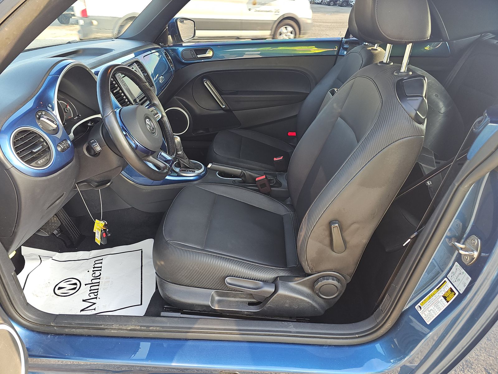 2019 Volkswagen Beetle 2.0T S FWD