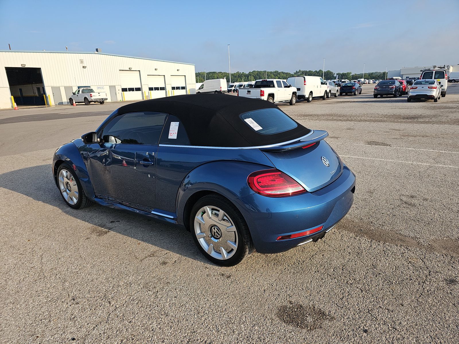 2019 Volkswagen Beetle 2.0T S FWD