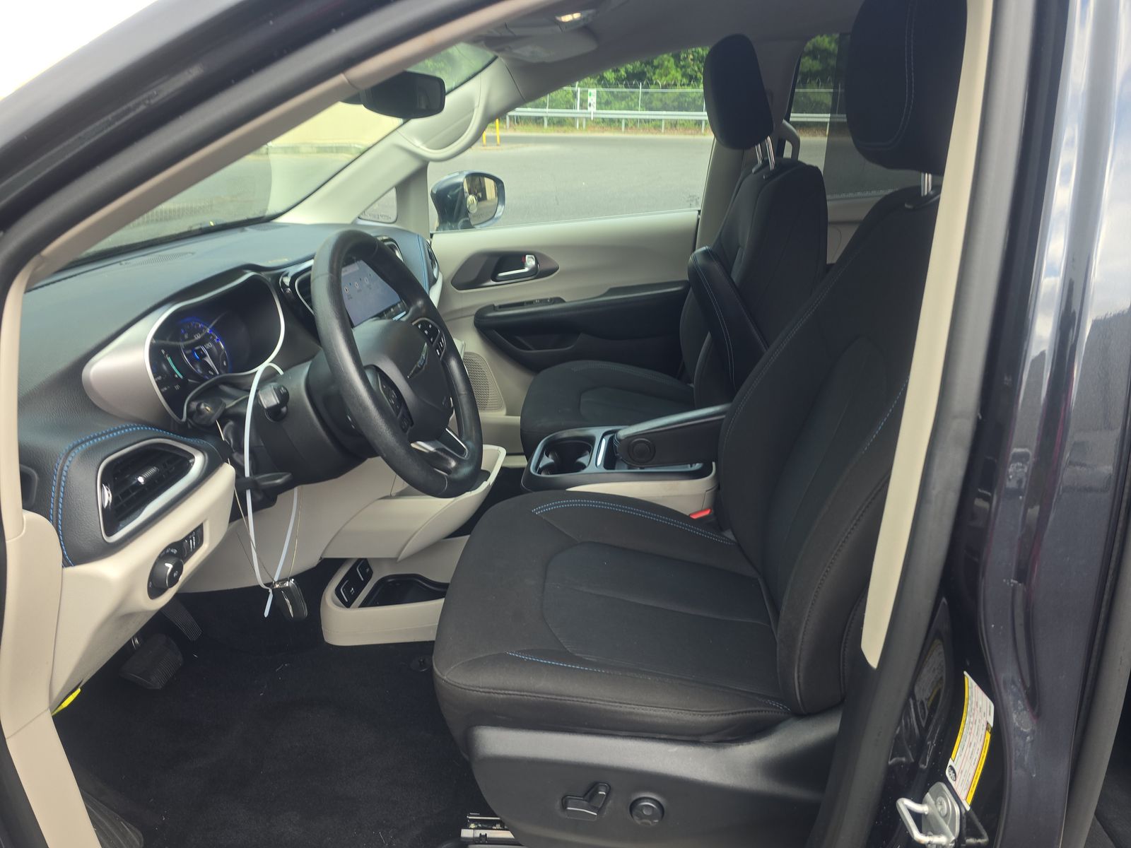 2021 Chrysler Pacifica Touring AWD