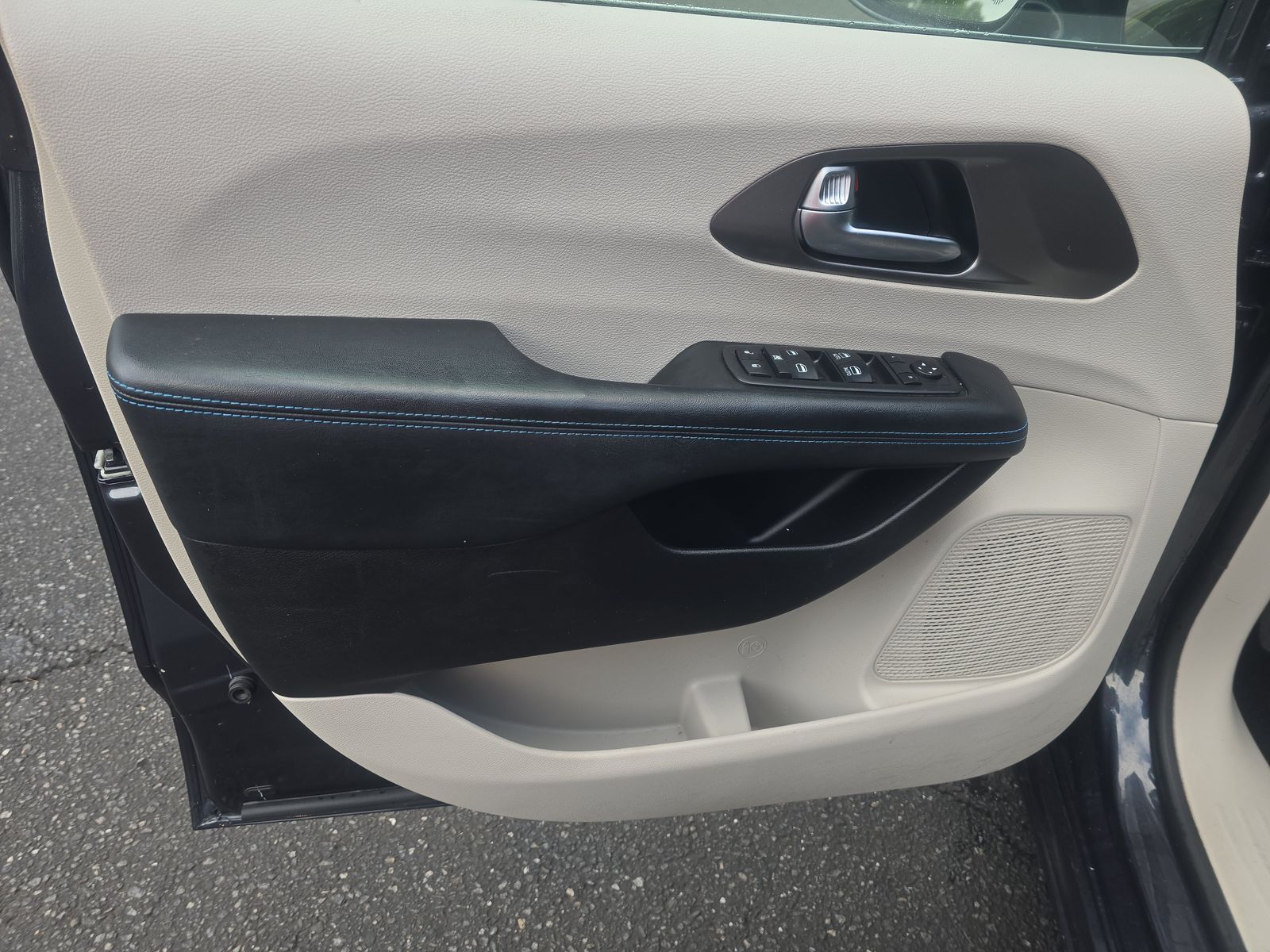 2021 Chrysler Pacifica Touring AWD