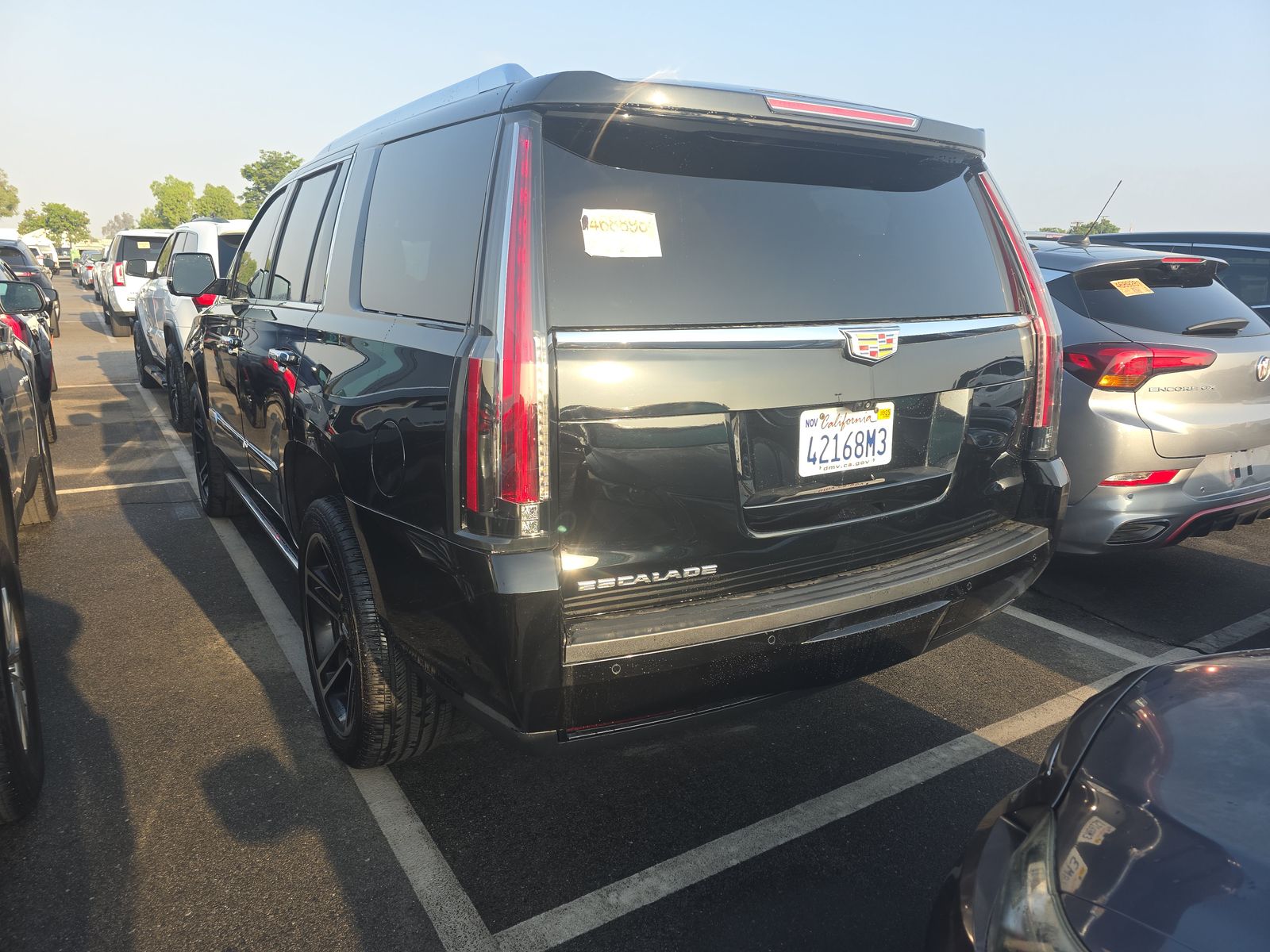 2019 Cadillac Escalade Platinum AWD