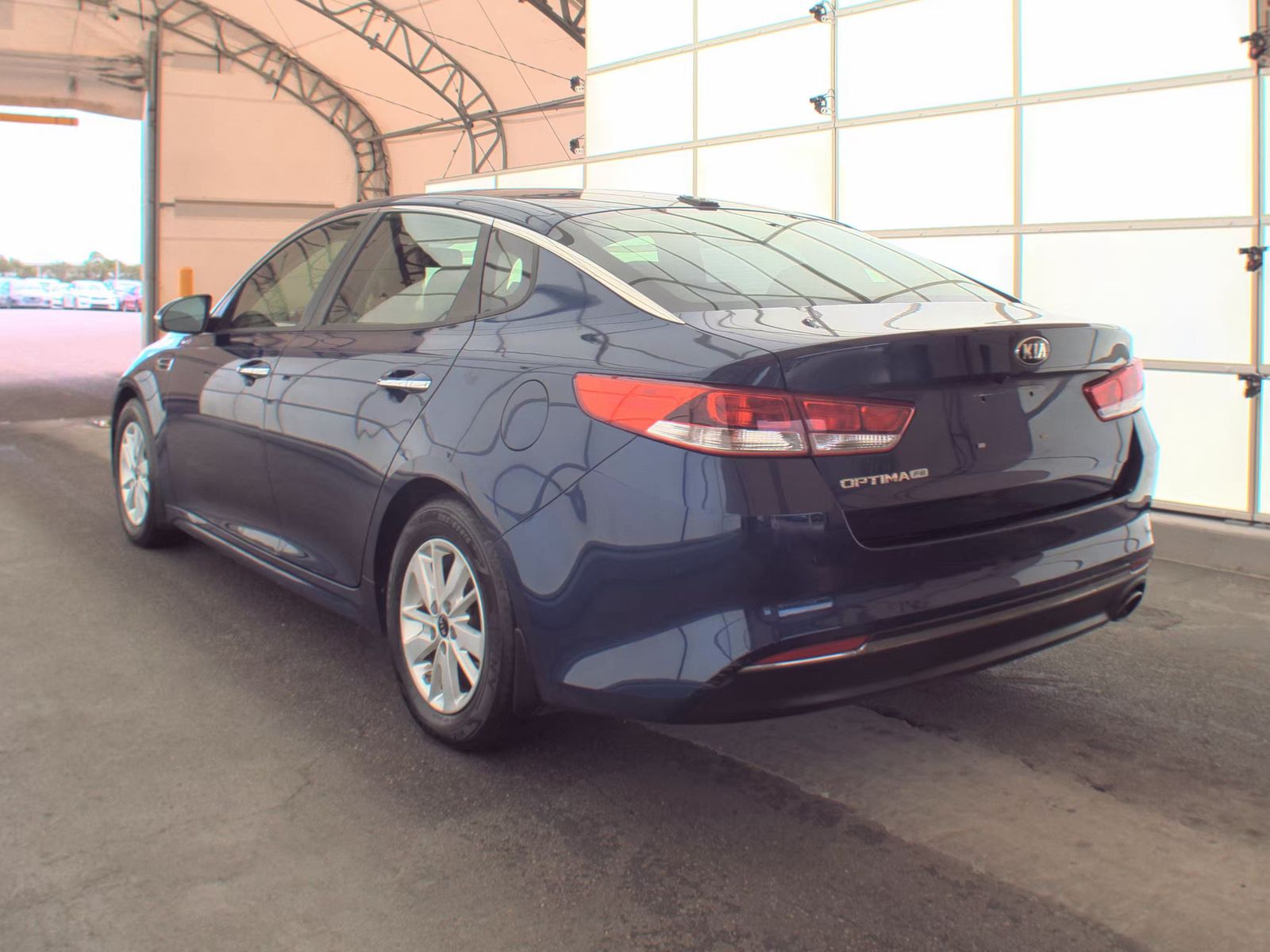 2017 Kia Optima LX FWD