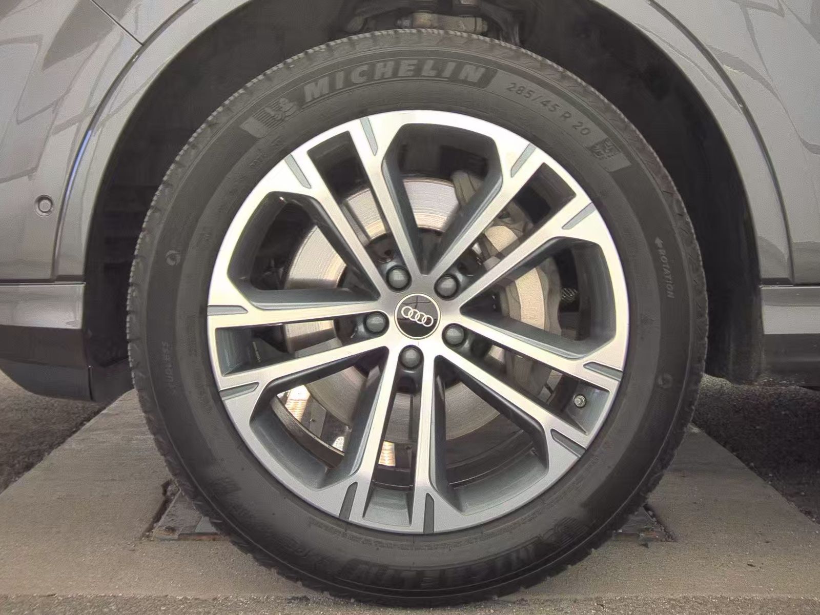 2025 Audi Q7 Premium Plus AWD