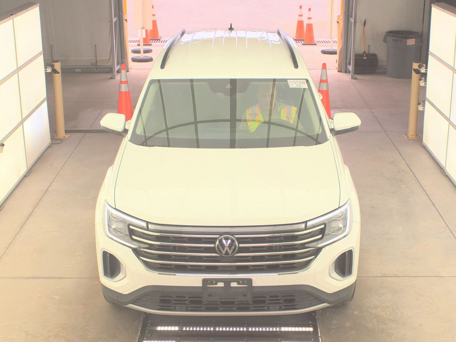 2024 Volkswagen Atlas 2.0T SE AWD