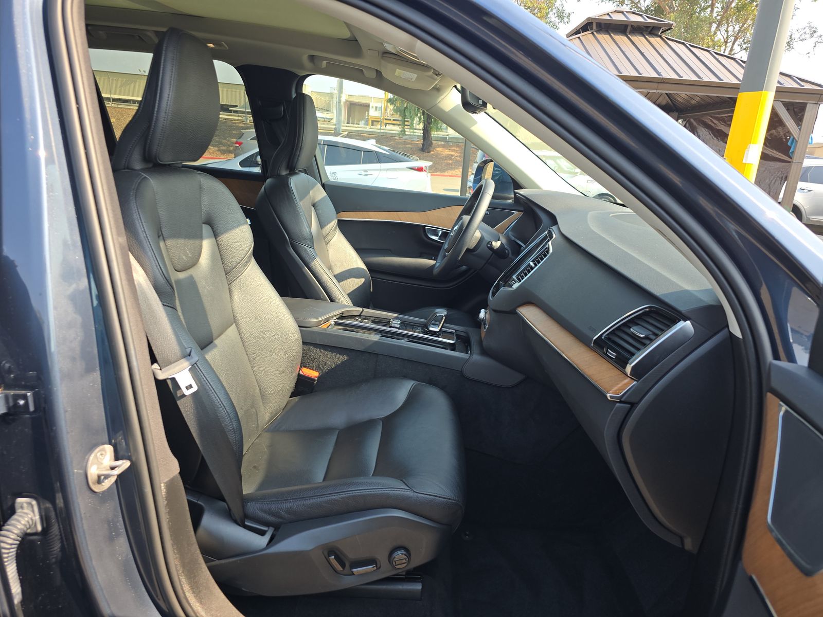 2023 Volvo XC90 Recharge T8 Plus AWD