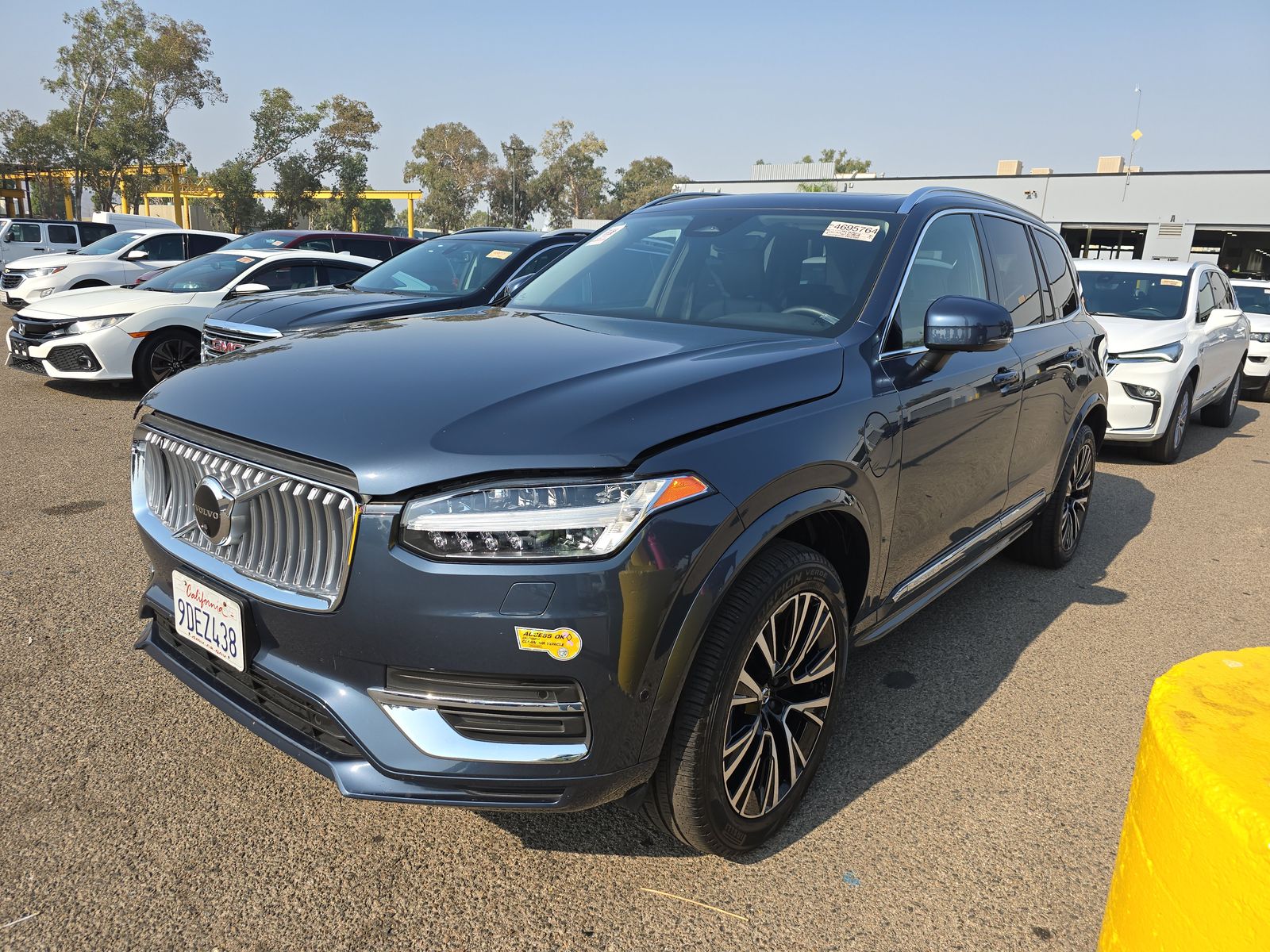 2023 Volvo XC90 Recharge T8 Plus AWD