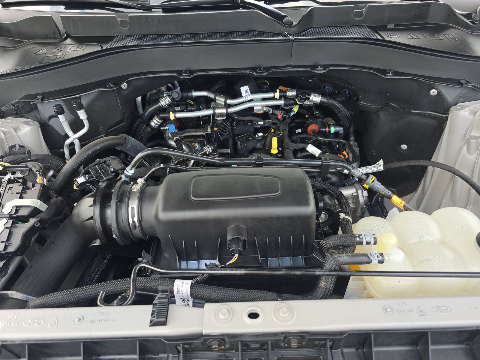 2023 Ford Explorer XLT AWD