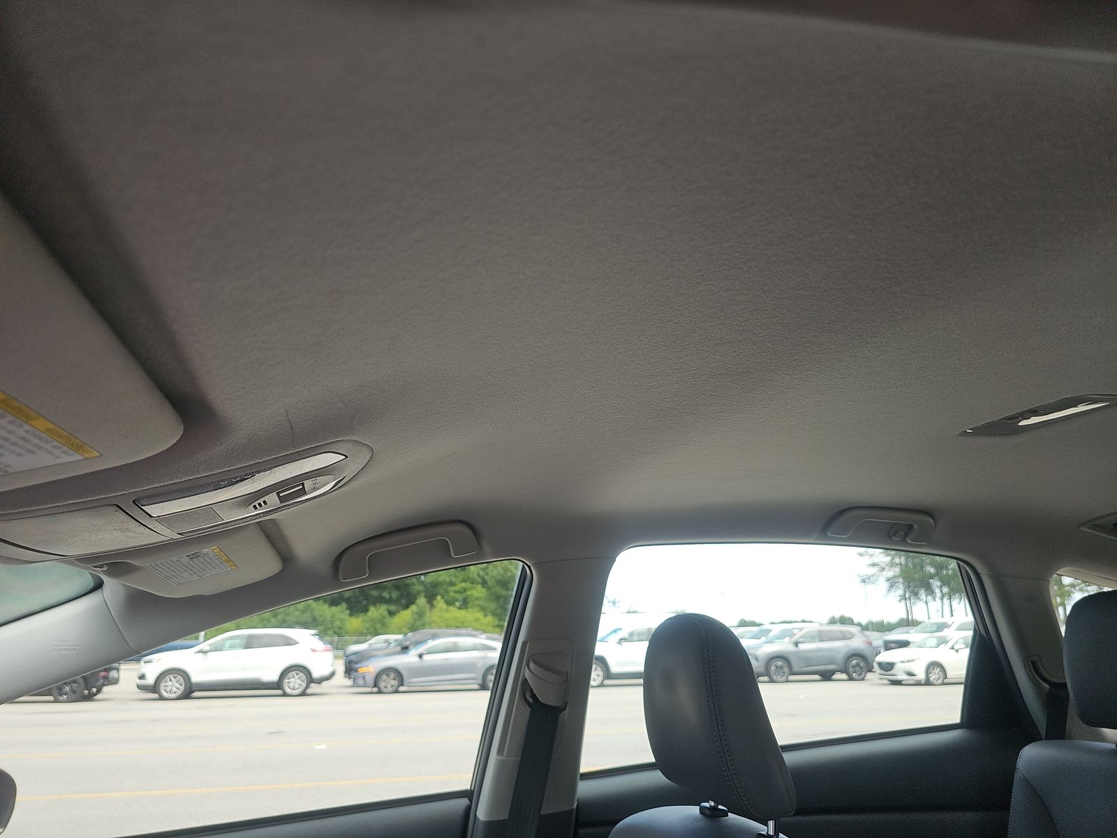 2013 Toyota Prius v Five FWD