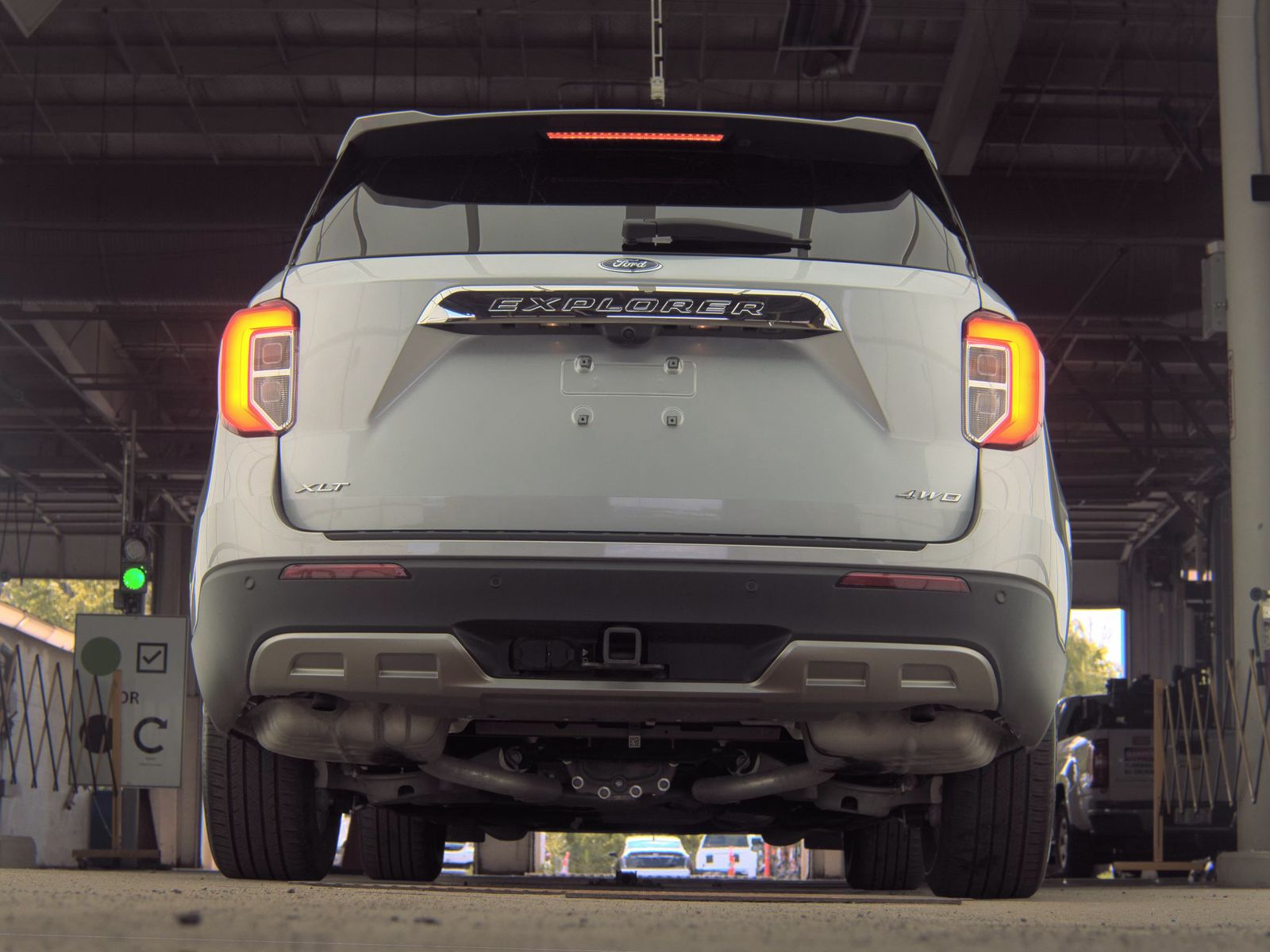 2023 Ford Explorer XLT AWD